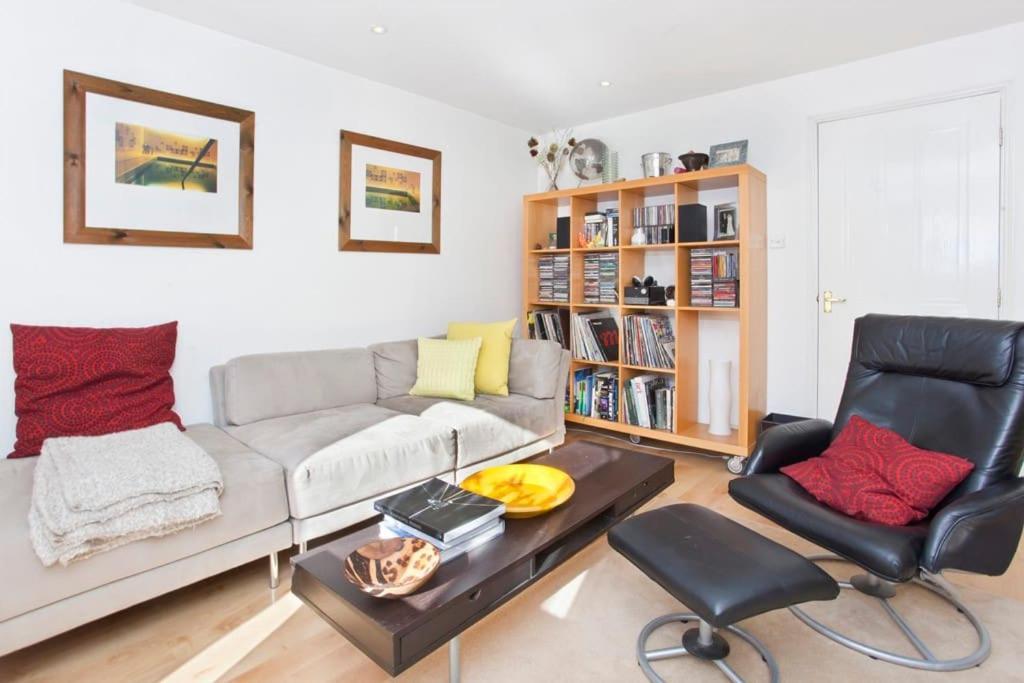 Walking Distance To Racecourse And City Centre York Exteriér fotografie