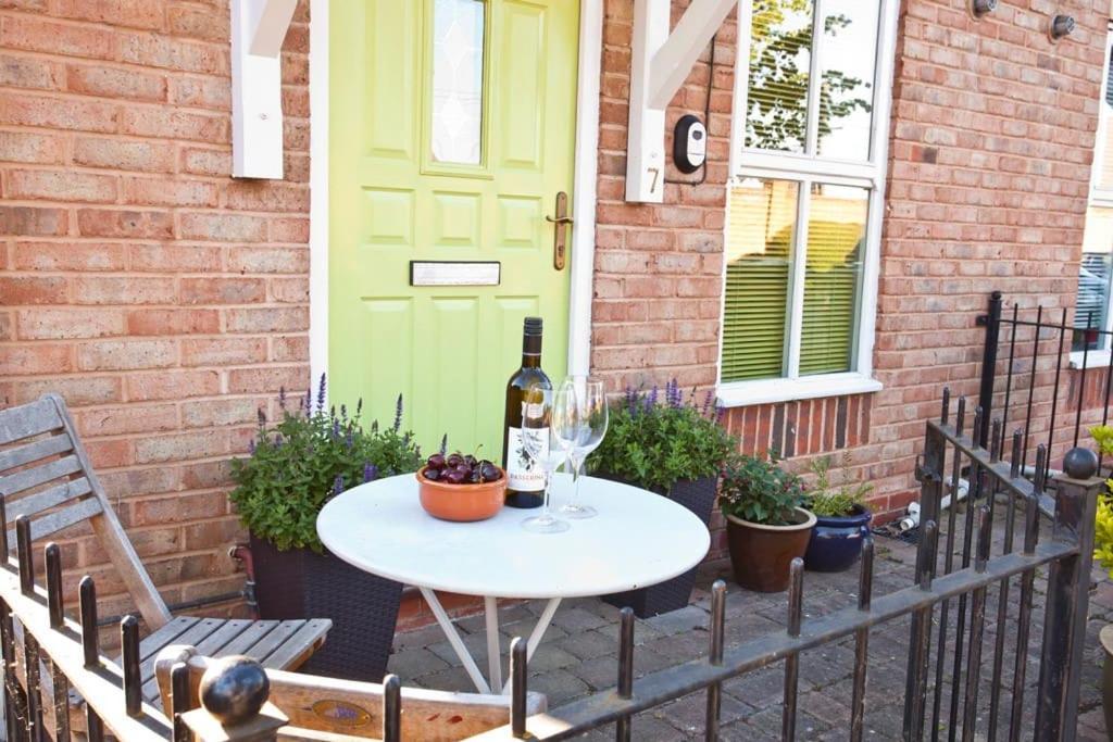 Walking Distance To Racecourse And City Centre York Exteriér fotografie
